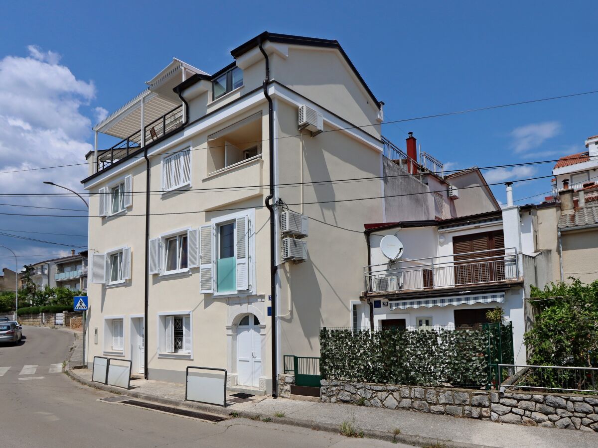 Apartment Studio flat with air-conditioning Selce, Crikvenica AS-18195-a