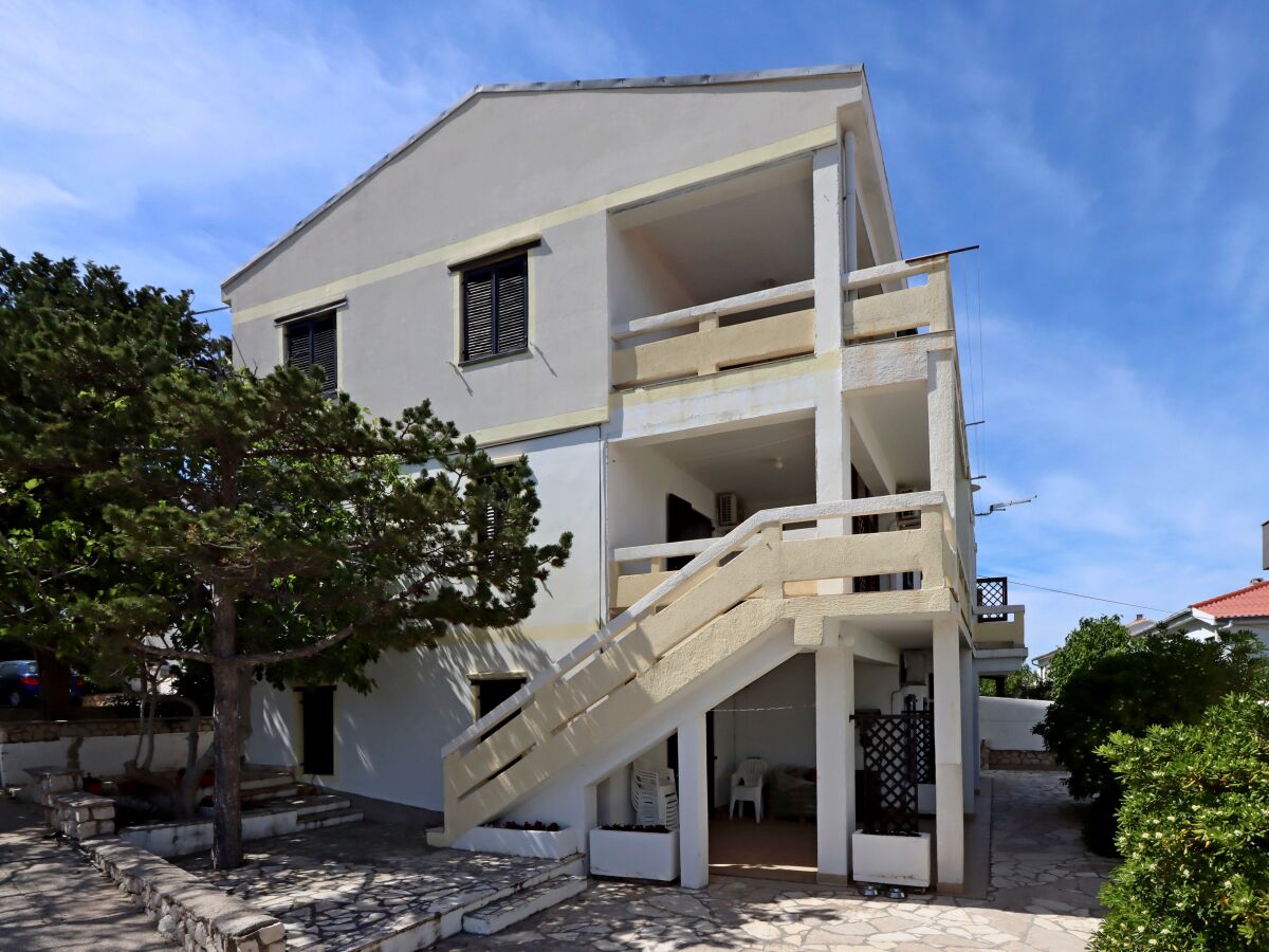 Apartment Two bedroom apartment with terrace and sea view Pag A-18345-a - Outdoor photo 2
