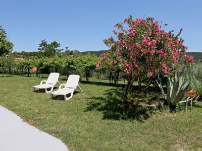 Apartment Two bedroom apartment near beach Supetarska Draga - Gonar, Rab A-18650-c - Outdoor photo 8
