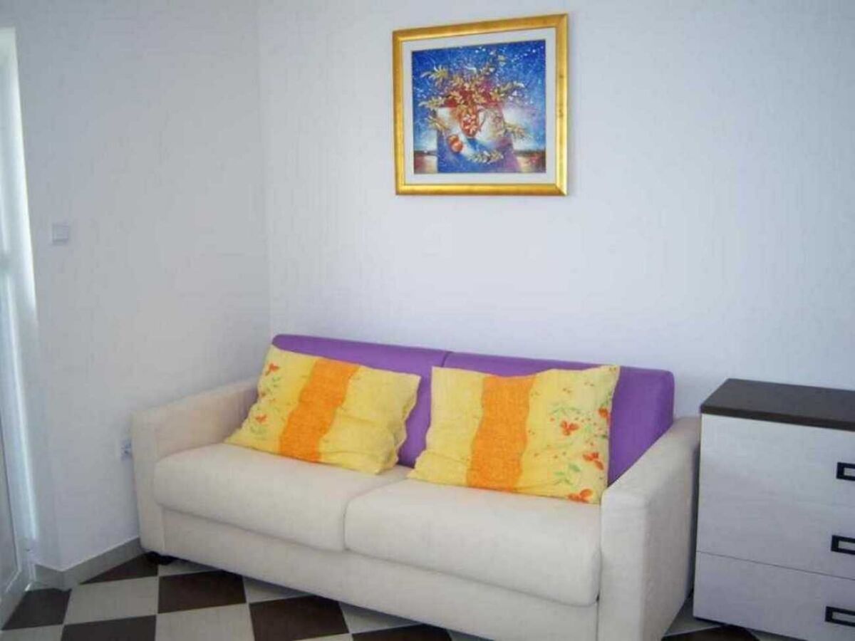 Apartment One bedroom apartment near beach Vidalići, Pag A-18936-c
