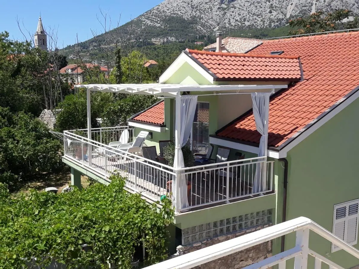 Apartment Two bedroom apartment with terrace and sea view Orebić, Pelješac A-19108-a