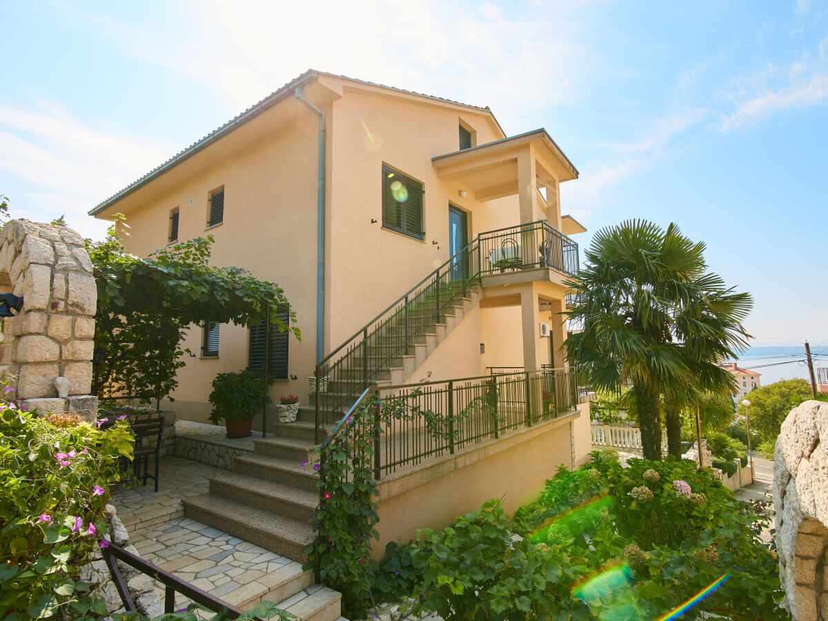 Apartment Two bedroom apartment with terrace and sea view Crikvenica A-19125-b - Outdoor photo 2