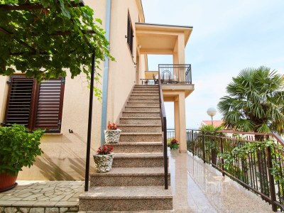 Apartment Studio flat with terrace and sea view Crikvenica AS-19125-a - Outdoor photo 8