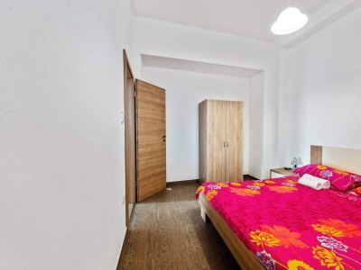 Holiday house Four-bedroom house with balcony and sea view Ražanj, Rogoznica K-19735 - Outdoor photo 14