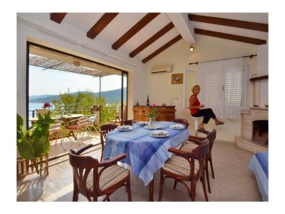 Holiday house Comfortable and spacious house with terrace and sea view Cove Mikulina Luka, Korčula K-20116 in Vela Luka - Holiday house
