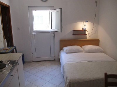 Apartment Studio flat with terrace Ždrelac, Pašman AS-20583-a in Ždrelac - Apartment