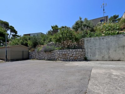 Apartment Two bedroom apartment with terrace and sea view Rab A-20222-c - Outdoor photo 11