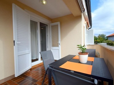 Apartment One bedroom apartment with terrace Čižići, Krk A-20348-a - Outdoor photo 12