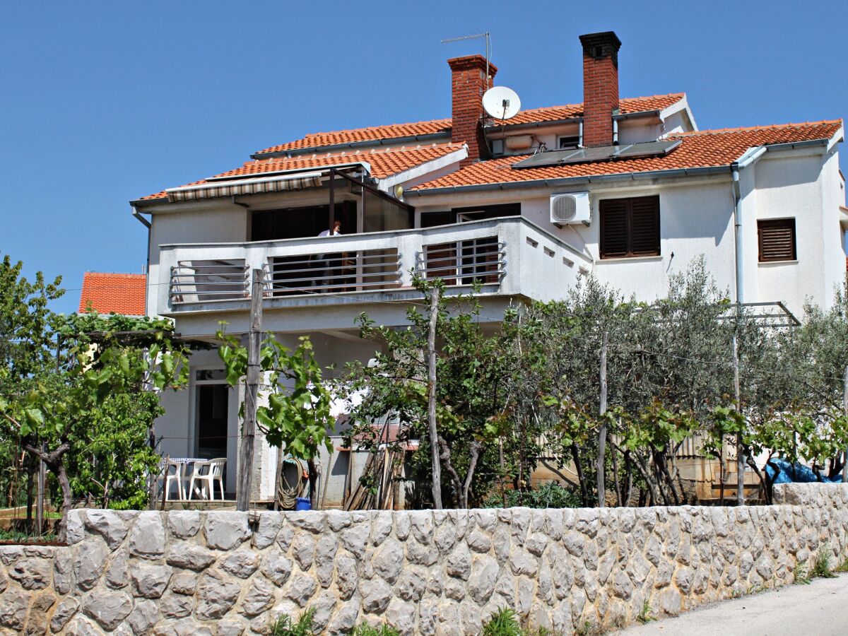 Apartment Two bedroom apartment with terrace and sea view Krk A-9718-a