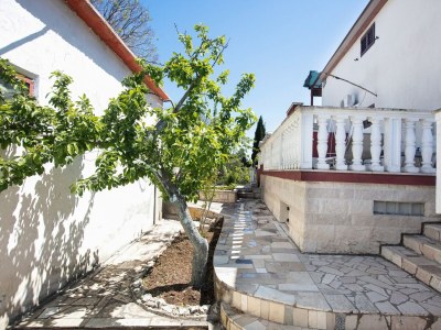 Apartment Two bedroom apartment near beach Stupin Čeline, Rogoznica A-21043-d - Outdoor photo 18