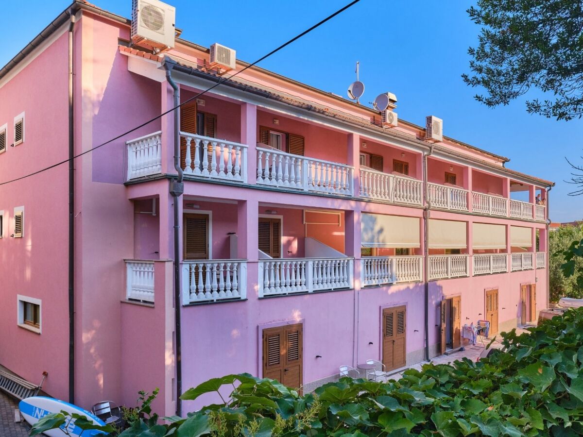 Holiday room with terrace Veli Lošinj, Lošinj S-21045-e - Outdoor photo 3