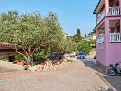 Holiday room with terrace Veli Lošinj, Lošinj S-21045-h - Outdoor photo 17