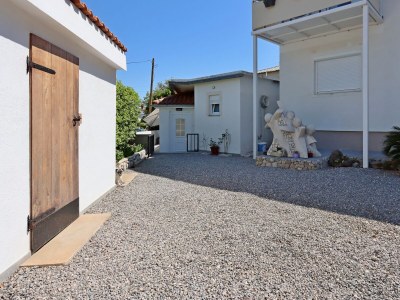 Holiday room with balcony Novi Vinodolski S-21509-b - Outdoor photo 13