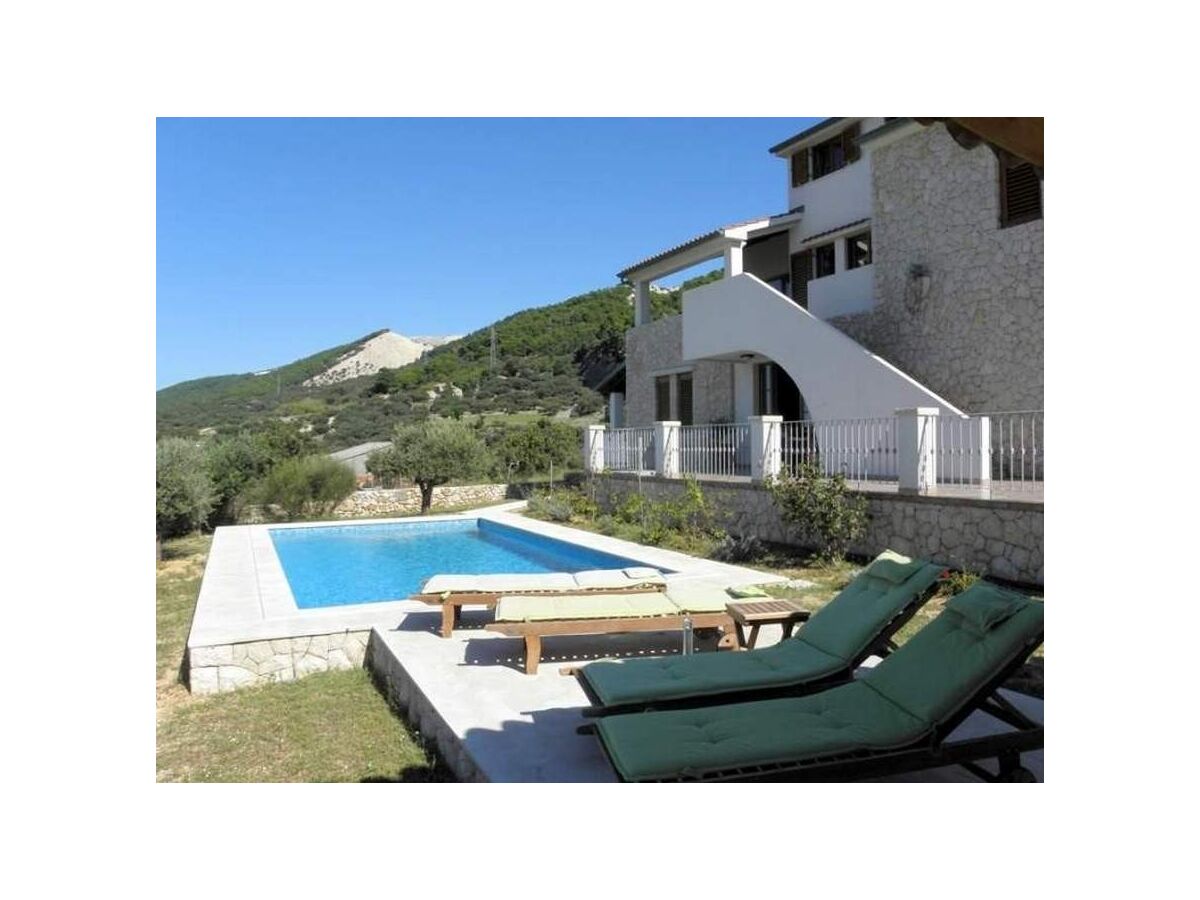 Apartment Two bedroom apartment with terrace and sea view Barbat, Rab A-22358-a