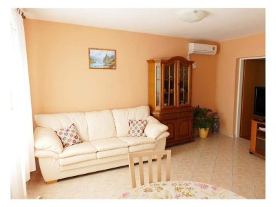 Apartment One bedroom apartment with balcony Supetarska Draga - Donja, Rab A-22365-c in Rab - Apartment