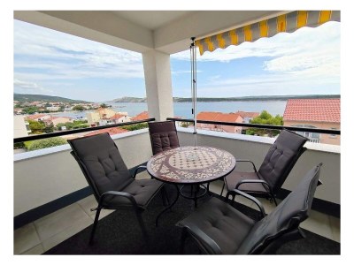 Apartment Two bedroom apartment with balcony and sea view Barbat, Rab A-22251-b - Outdoor photo 14
