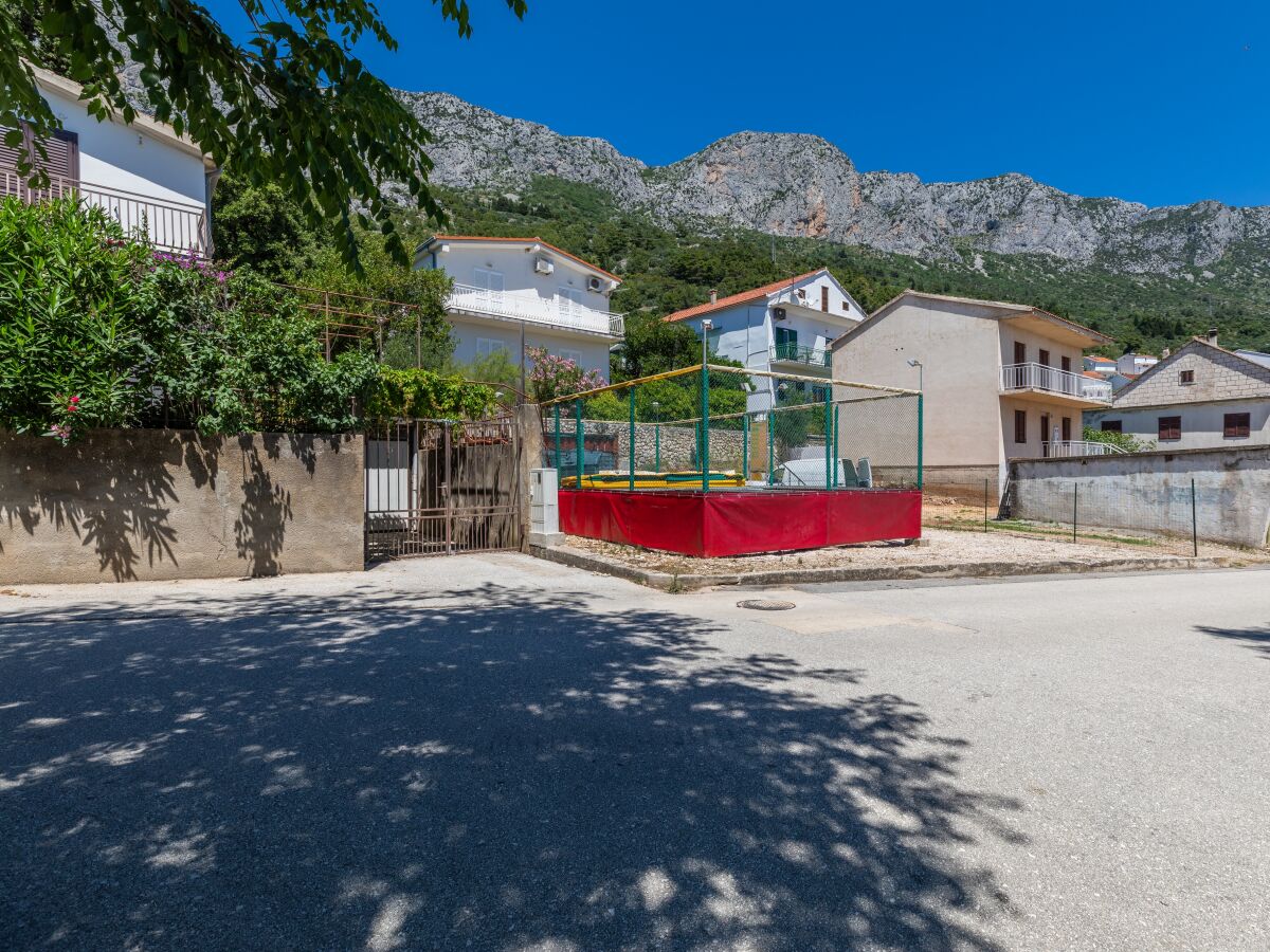Apartment Studio flat with terrace and sea view Brist, Makarska AS-22463-a - Outdoor photo 2