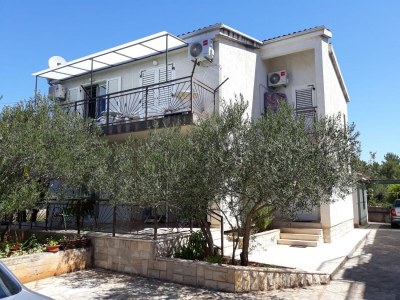 Apartment Two bedroom apartment with balcony Srima - Vodice, Vodice A-22994-a - Outdoor photo 2