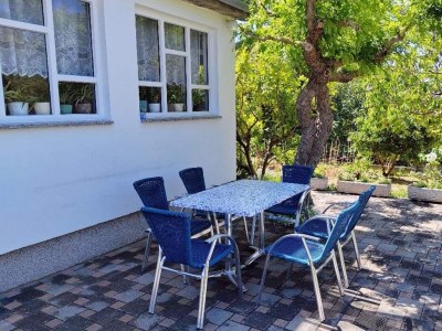 Apartment Three bedroom apartment with terrace Barbat, Rab A-23300-a in Rab - Apartment