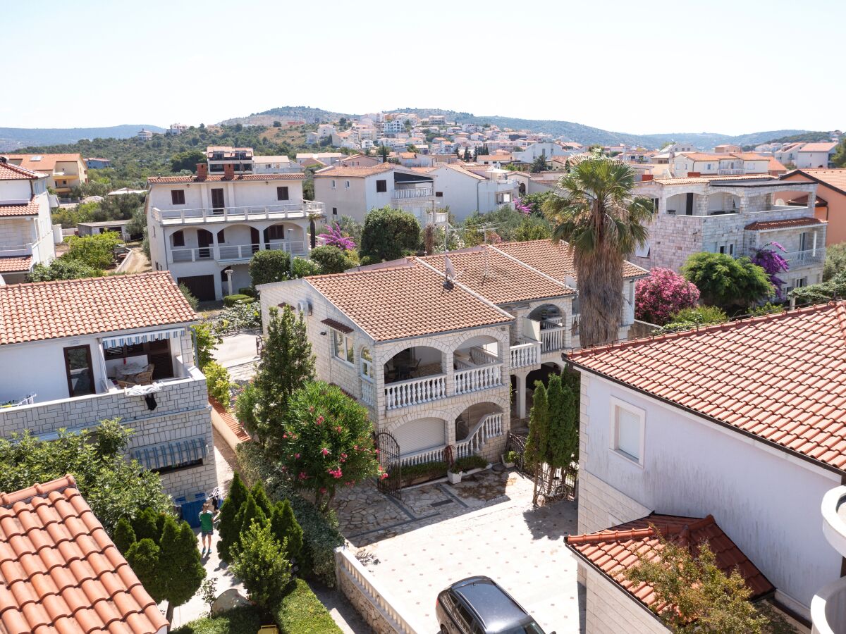 Apartment One bedroom apartment near beach Rogoznica A-23414-b - Outdoor photo 4