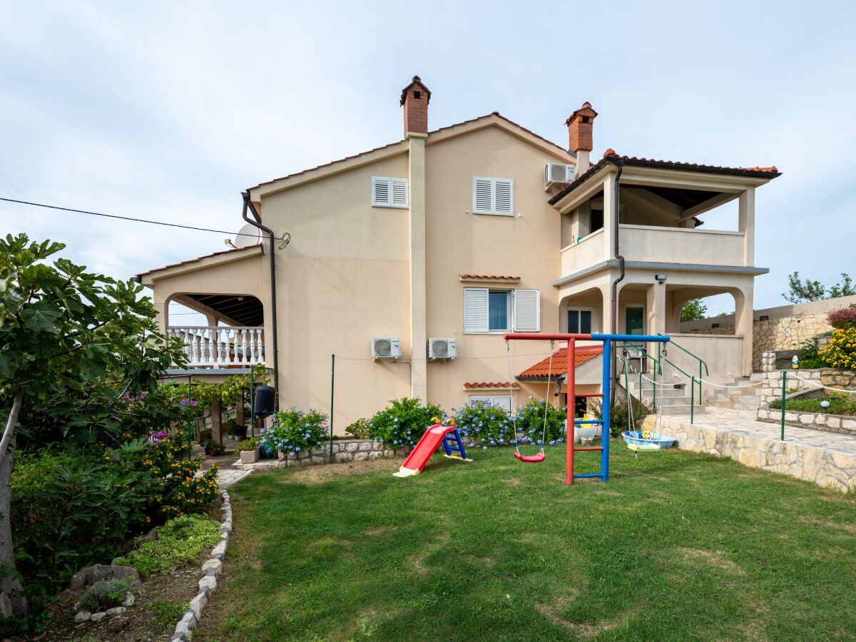 Apartment Two bedroom apartment with terrace and sea view Lopar, Rab A-23736-b - Outdoor photo 5
