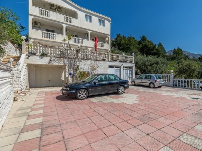 Holiday room with balcony and sea view Podgora, Makarska S-23916-b - Outdoor photo 11