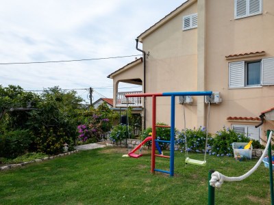 Apartment One bedroom apartment with terrace and sea view Lopar, Rab A-23736-c - Outdoor photo 7