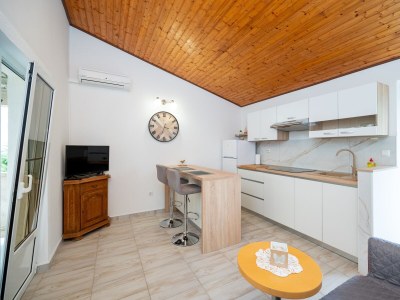 Apartment One bedroom apartment with terrace and sea view Lopar, Rab A-23736-c - Outdoor photo 23
