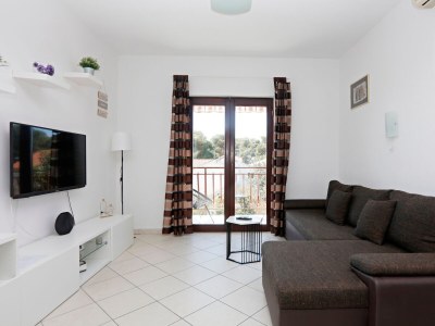 Apartment Two bedroom apartment with balcony Jadrija, Šibenik A-23947-a - Outdoor photo 14