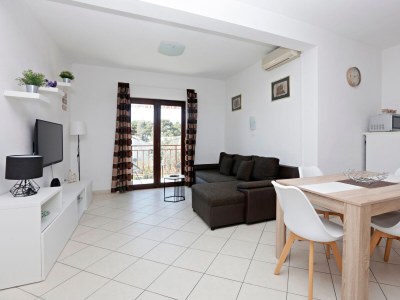 Apartment Two bedroom apartment with balcony Jadrija, Šibenik A-23947-a - Outdoor photo 16
