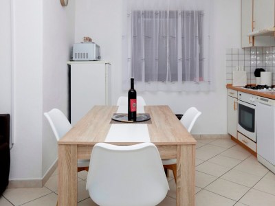 Apartment Two bedroom apartment with balcony Jadrija, Šibenik A-23947-a - Outdoor photo 17