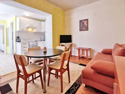 Apartment One bedroom apartment near beach Šilo, Krk A-18755-a - Outdoor photo 8