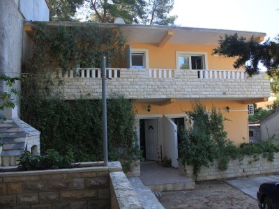 Apartment Two bedroom apartment with terrace and sea view Ivan Dolac, Hvar A-8782-d - Outdoor photo 3