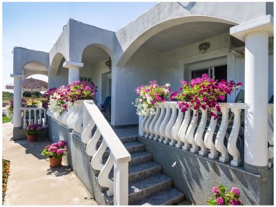 Apartment One bedroom apartment with terrace Zaton, Zadar A-15000-b - Outdoor photo 2
