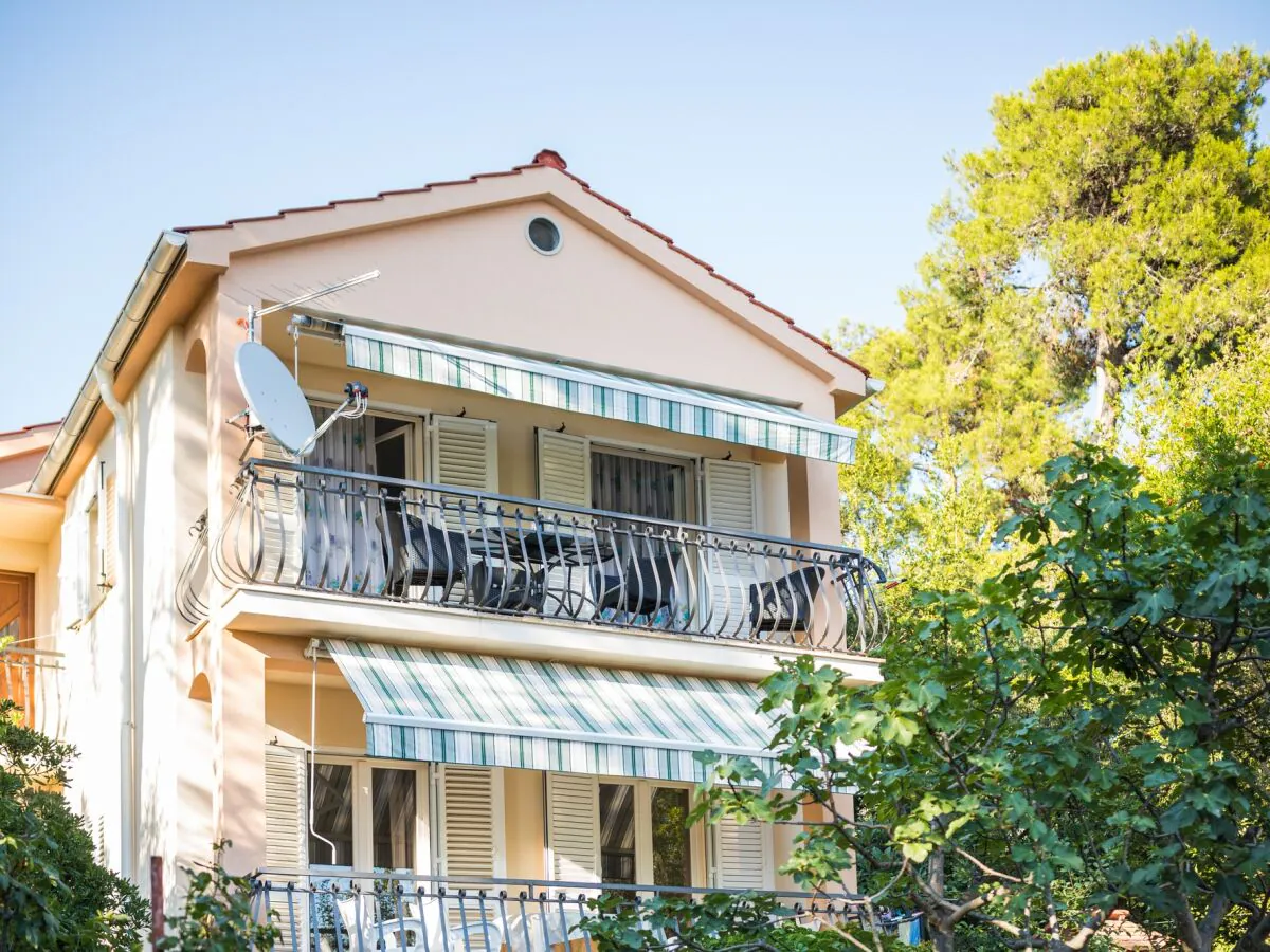 Apartment One bedroom apartment near beach Petrčane, Zadar A-17179-b - Outdoor photo 2
