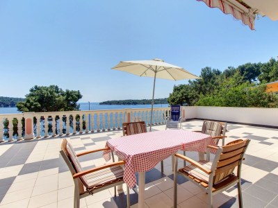 Apartment One bedroom apartment with terrace and sea view Mali Lošinj, Lošinj A-2489-c - Outdoor photo 25