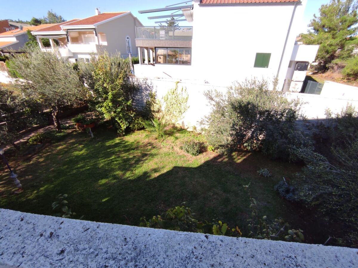 Apartment Two bedroom apartment with balcony and sea view Pridraga - Cuskijaš, Novigrad A-24025-a - Outdoor photo 4
