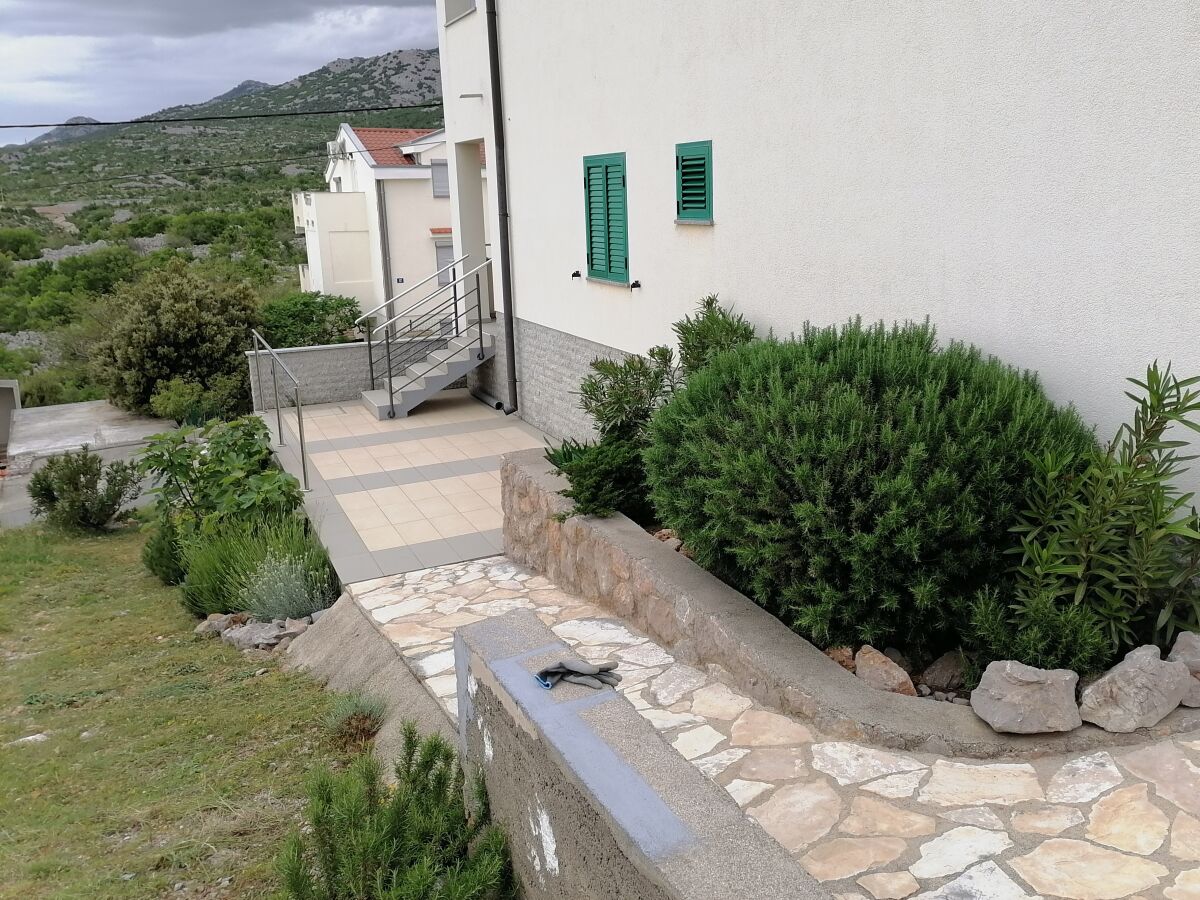 Apartment Two bedroom apartment with balcony and sea view Ribarica, Karlobag A-24233-e - Outdoor photo 4