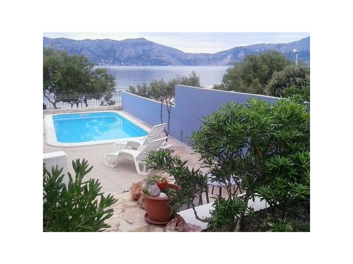Apartment One bedroom apartment near beach Povlja, Brač A-24248-c - Outdoor photo 4
