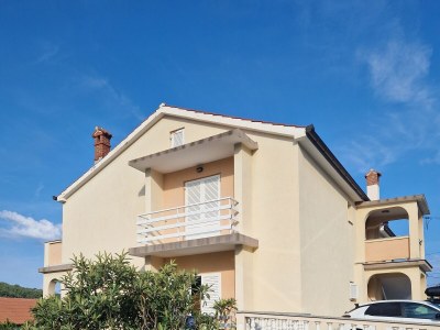 Apartment Two bedroom apartment with balcony Lopar, Rab A-24754-a - Outdoor photo 2