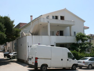 Apartment Two bedroom apartment with terrace Makarska A-6636-a - Outdoor photo 4