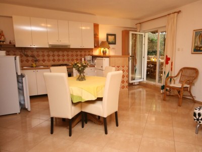 Apartment Two bedroom apartment with terrace Makarska A-6636-a - Outdoor photo 11