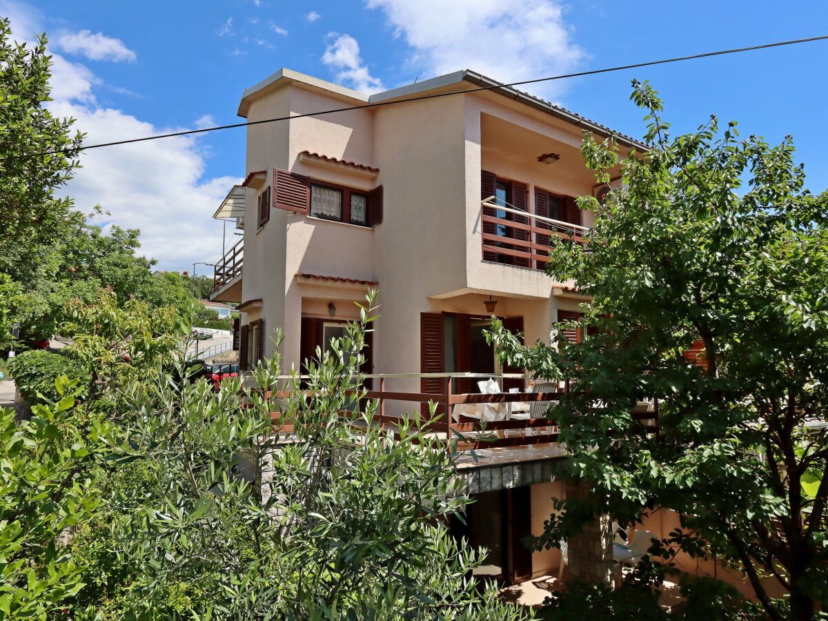 Apartment One bedroom apartment with terrace Selce, Crikvenica A-24450-b - Outdoor photo 2