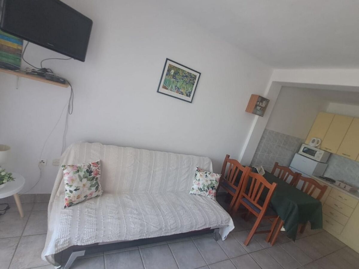 Apartment One bedroom apartment with terrace and sea view Punat, Krk A-24812-a - Outdoor photo 5