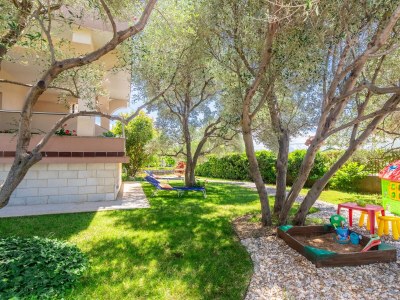 Apartment One bedroom apartment with terrace Punat, Krk A-24859-a - Outdoor photo 4