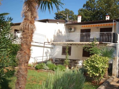 Apartment One bedroom apartment with terrace Njivice, Krk A-21870-a in Njivice - Apartment