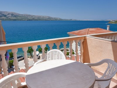 Apartment One bedroom apartment near beach Metajna, Pag A-6522-f in Zubovići - Apartment