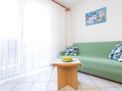 Apartment One bedroom apartment with balcony Njivice, Krk A-20504-a - Outdoor photo 8