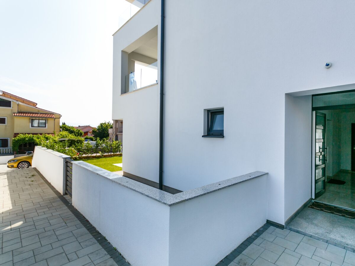 Apartment One bedroom apartment with terrace Vantačići, Krk A-20707-b - Outdoor photo 2