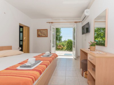 Apartment Two bedroom apartment with terrace Brela, Makarska A-20186-a in Brela - Apartment